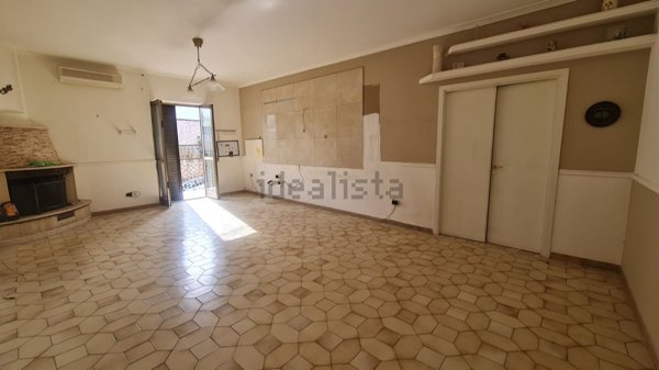 appartamento in affitto a Napoli in zona Pendino / San Giuseppe