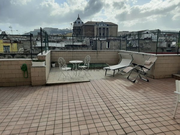 appartamento in affitto a Napoli in zona San Lorenzo