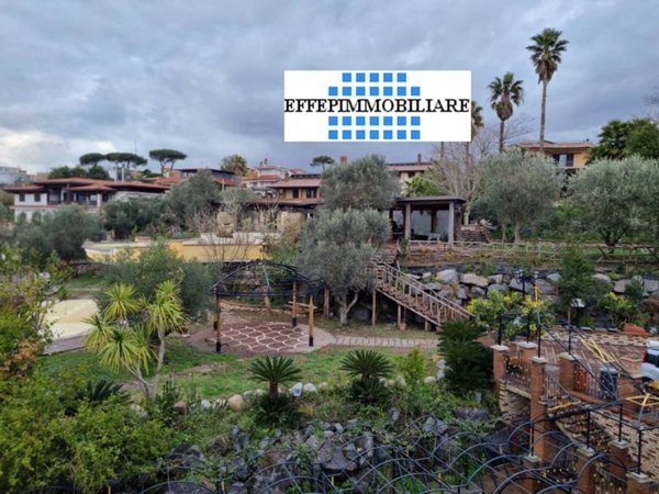 appartamento in affitto a Napoli in zona Arenella