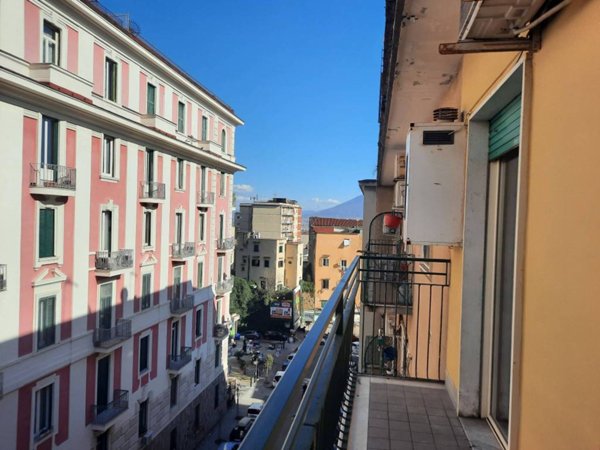 appartamento in affitto a Napoli