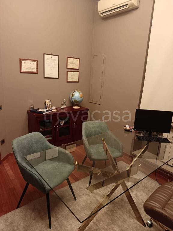 appartamento in affitto a Napoli in zona Pendino / San Giuseppe