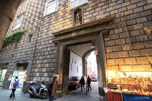 appartamento in affitto a Napoli