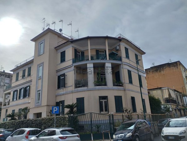 appartamento in affitto a Napoli in zona Secondigliano