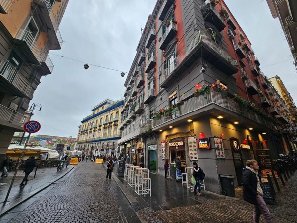 appartamento in affitto a Napoli in zona San Ferdinando