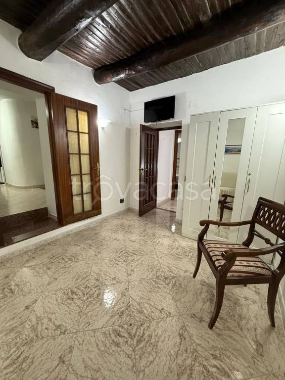 appartamento in affitto a Napoli