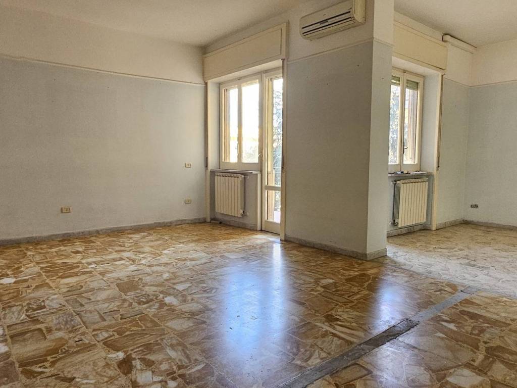 appartamento in affitto a Napoli in zona Arenella