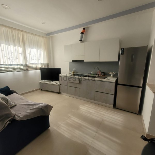 appartamento in affitto a Napoli in zona Chiaia