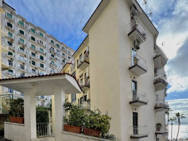 appartamento in affitto a Napoli in zona Vomero