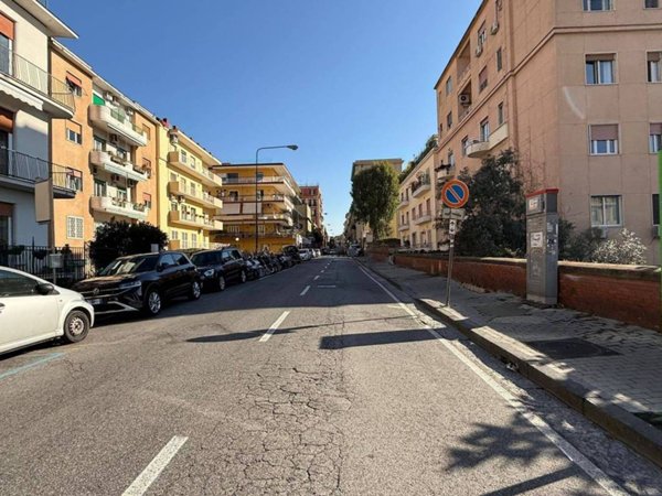 appartamento in affitto a Napoli in zona Chiaia