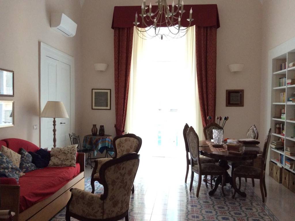 appartamento in affitto a Napoli