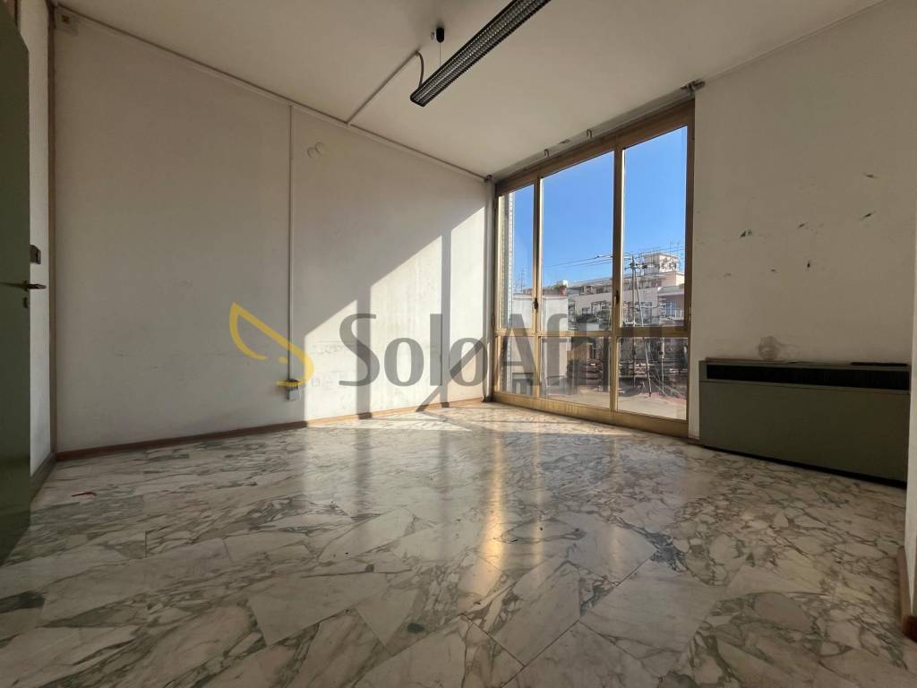 ufficio in affitto a Napoli
