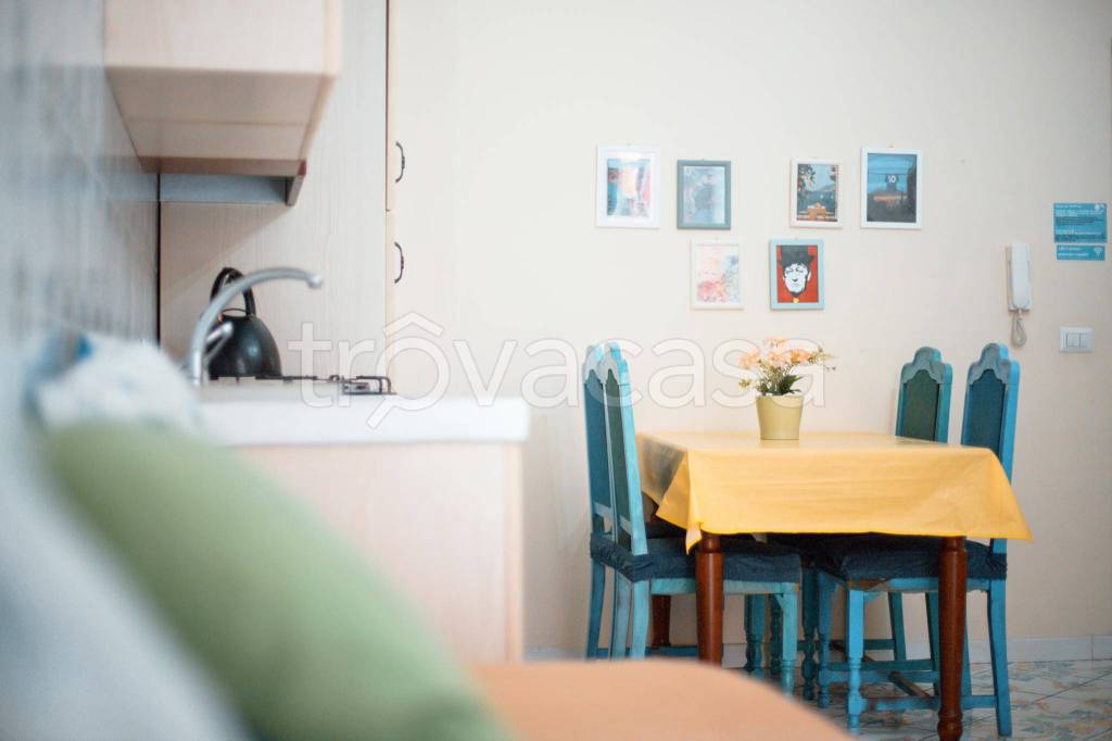 appartamento in affitto a Napoli in zona Avvocata