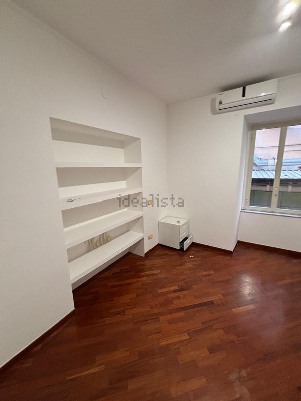 appartamento in affitto a Napoli