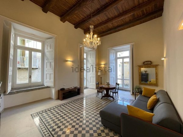 appartamento in affitto a Napoli in zona San Lorenzo