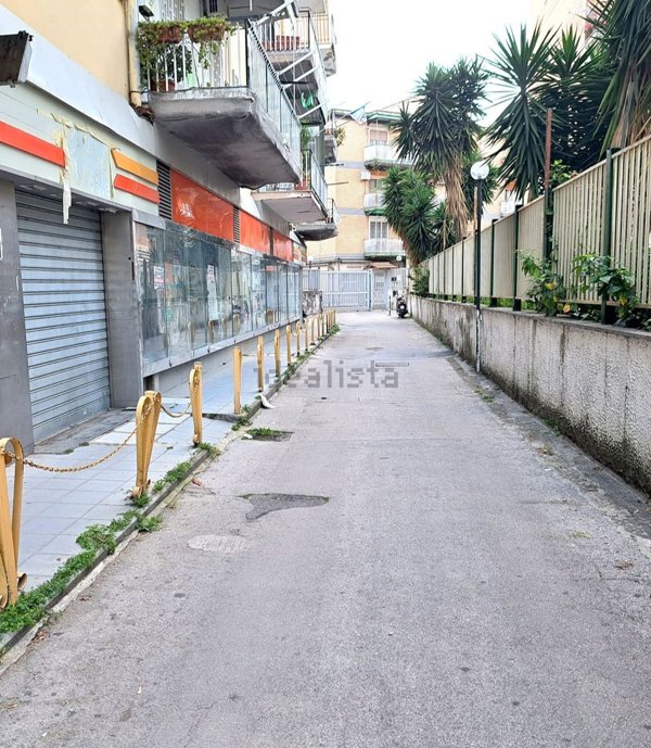 locale commerciale in affitto a Napoli in zona Soccavo