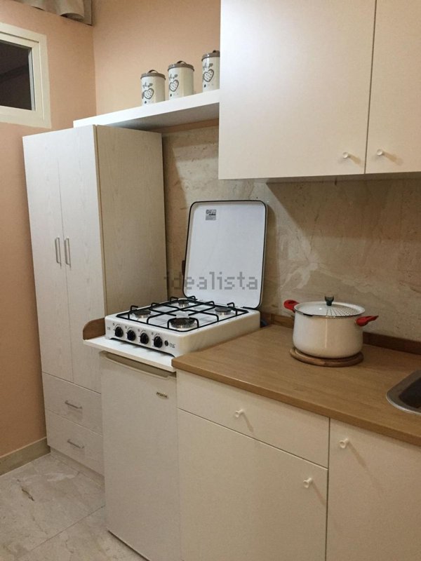 monolocale in affitto a Napoli