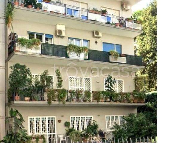 appartamento in affitto a Napoli in zona Posillipo