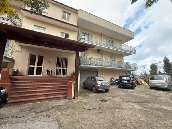 appartamento in affitto a Napoli in zona Soccavo