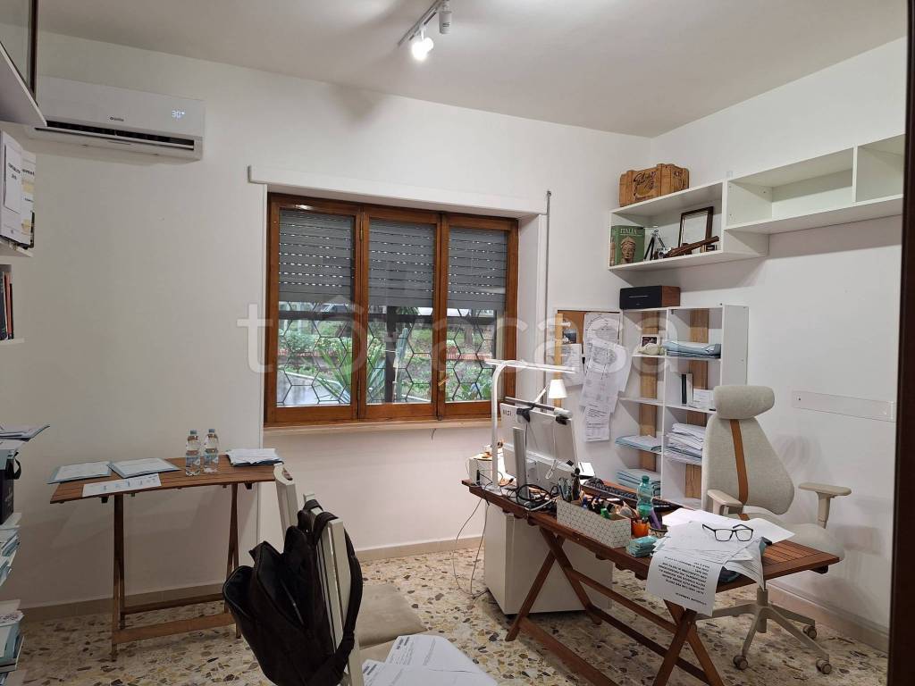 appartamento in affitto a Napoli in zona Arenella