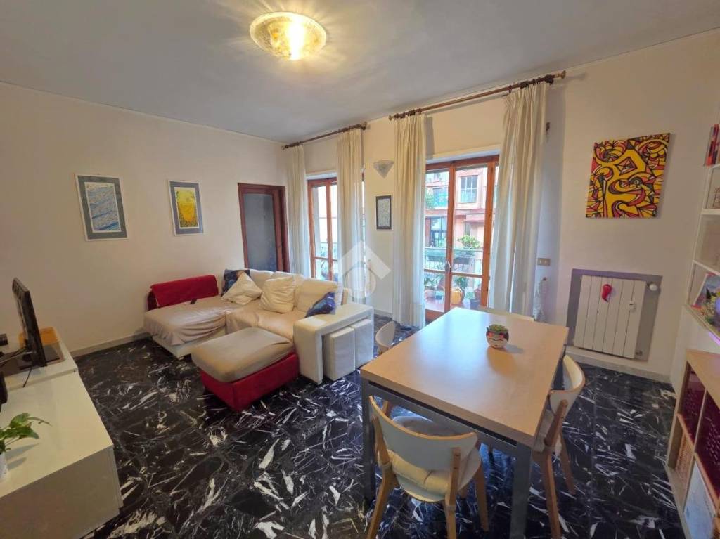 appartamento in affitto a Napoli in zona Arenella