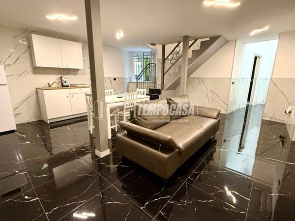 appartamento in affitto a Napoli in zona Pendino / San Giuseppe