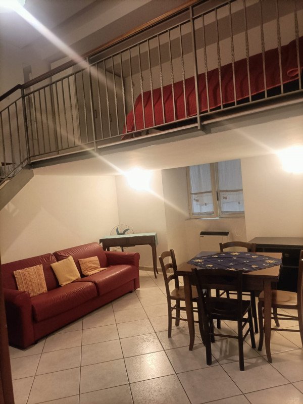 appartamento in affitto a Napoli in zona Pendino / San Giuseppe