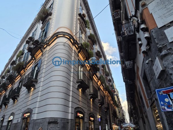 ufficio in affitto a Napoli