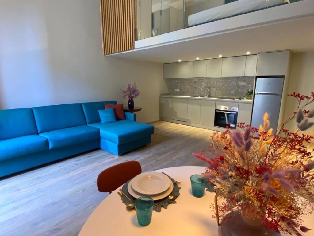 appartamento in affitto a Napoli in zona Chiaia