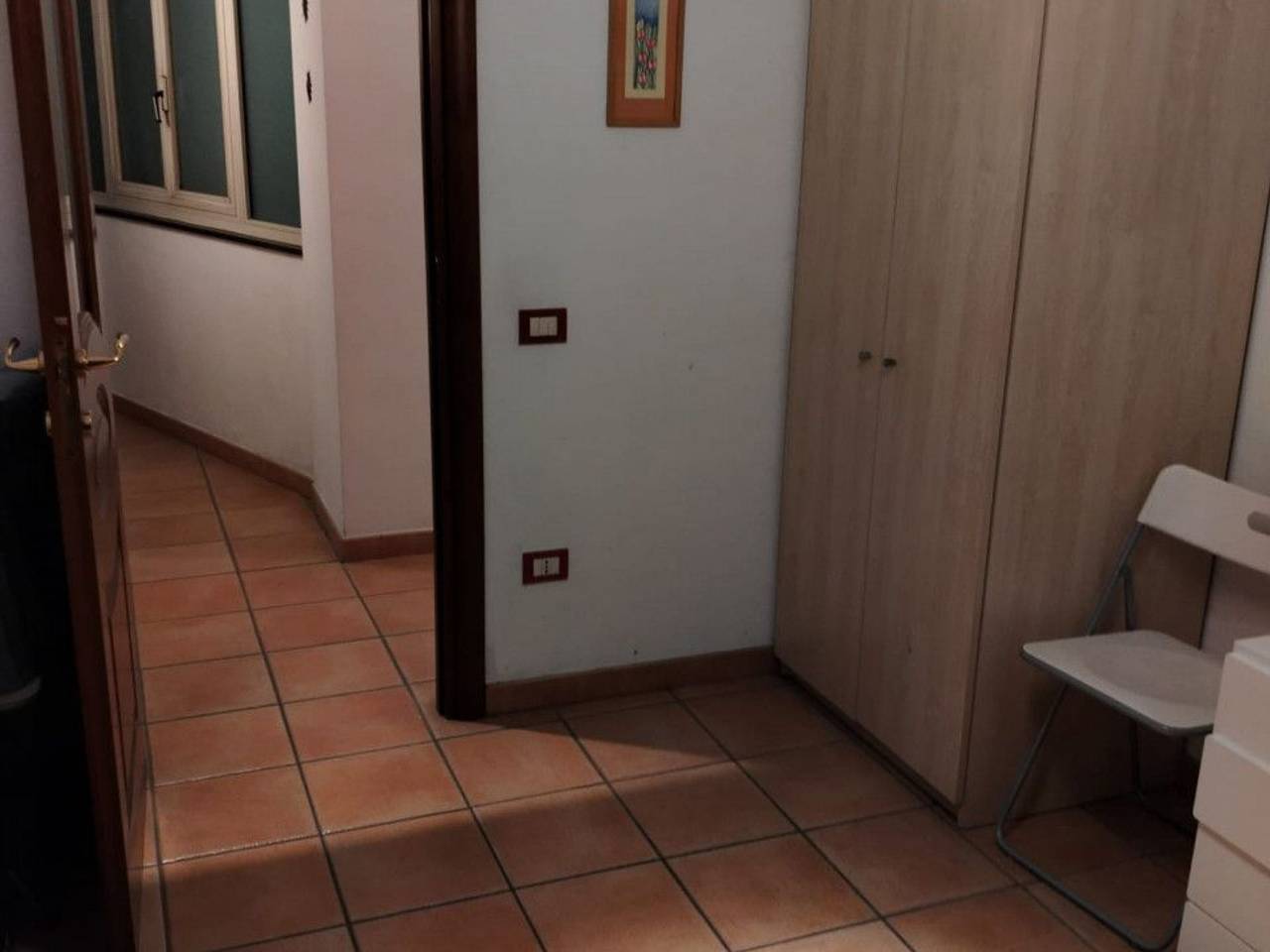 negozio in affitto a Napoli in zona Stella