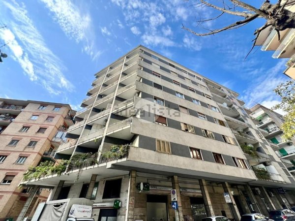 monolocale in affitto a Napoli