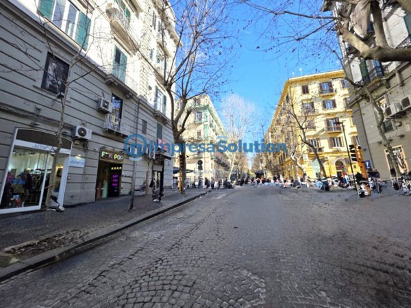 ufficio in affitto a Napoli in zona Vomero