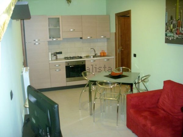 casa semindipendente in affitto a Napoli in zona Fuorigrotta