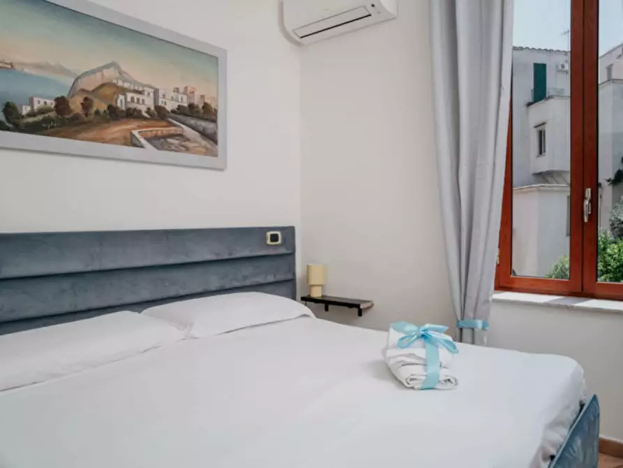 appartamento in affitto a Napoli in zona Stella
