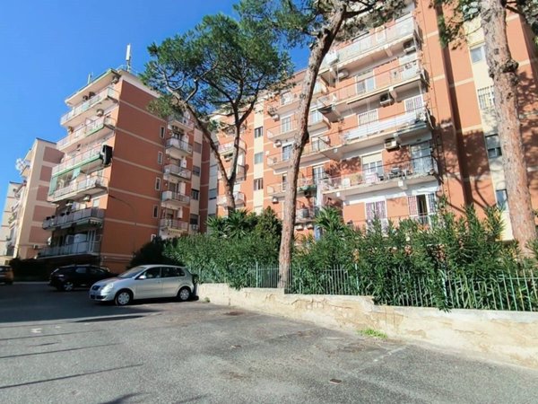 appartamento in affitto a Napoli in zona Bagnoli