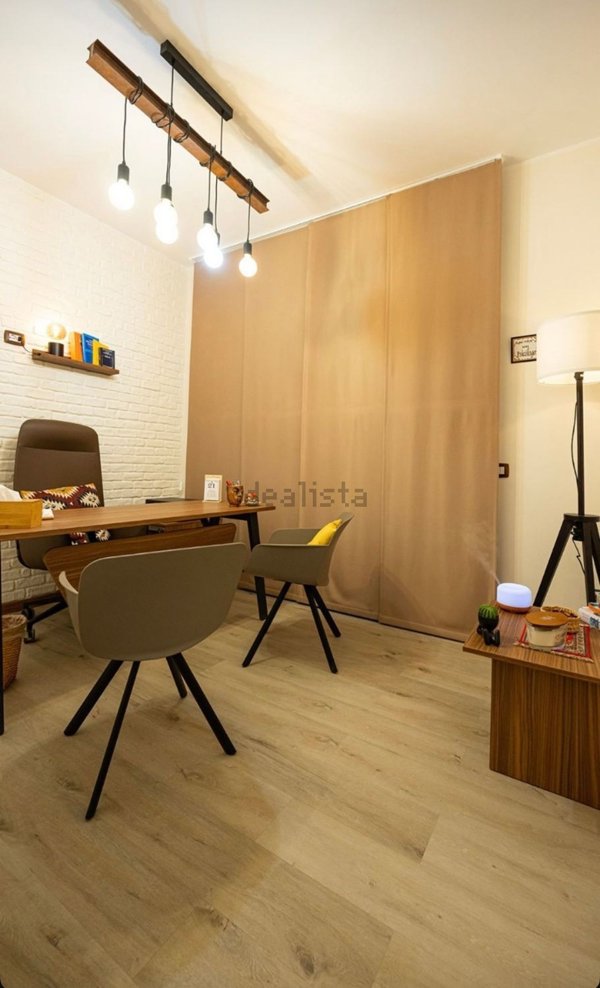 ufficio in affitto a Napoli in zona Fuorigrotta