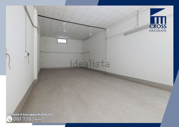 locale commerciale in affitto a Napoli in zona Bagnoli