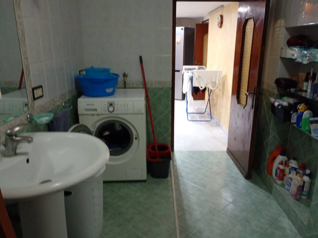 negozio in affitto a Napoli in zona Montecalvario