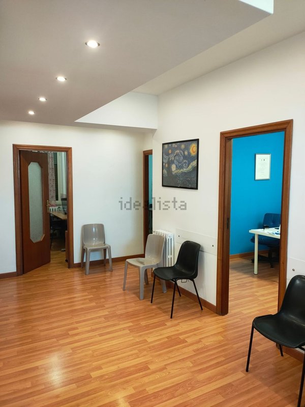 ufficio in affitto a Napoli in zona Bagnoli