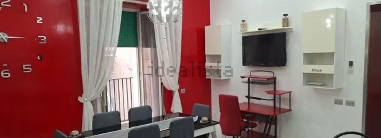 appartamento in affitto a Napoli in zona Stella