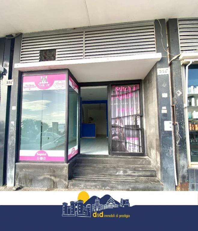 negozio in affitto a Napoli in zona Posillipo