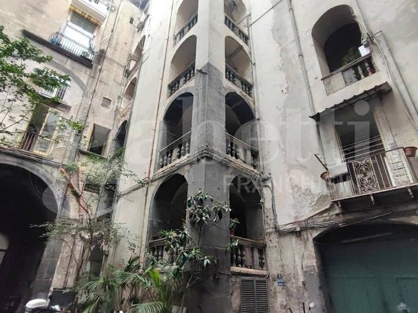appartamento in affitto a Napoli in zona San Lorenzo