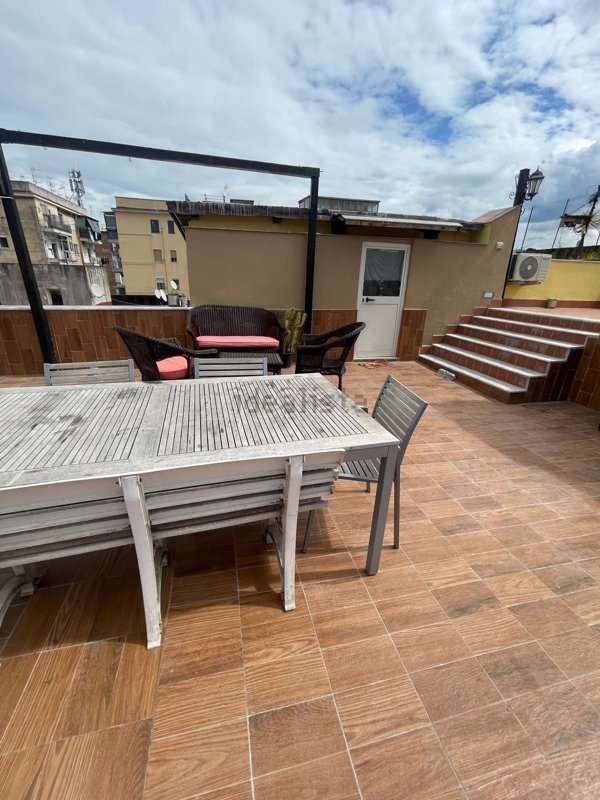 appartamento in affitto a Napoli in zona San Lorenzo