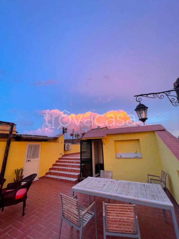 appartamento in affitto a Napoli