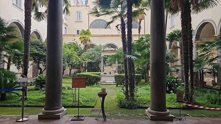 ufficio in affitto a Napoli in zona Chiaia