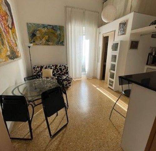 appartamento in affitto a Napoli in zona Chiaia