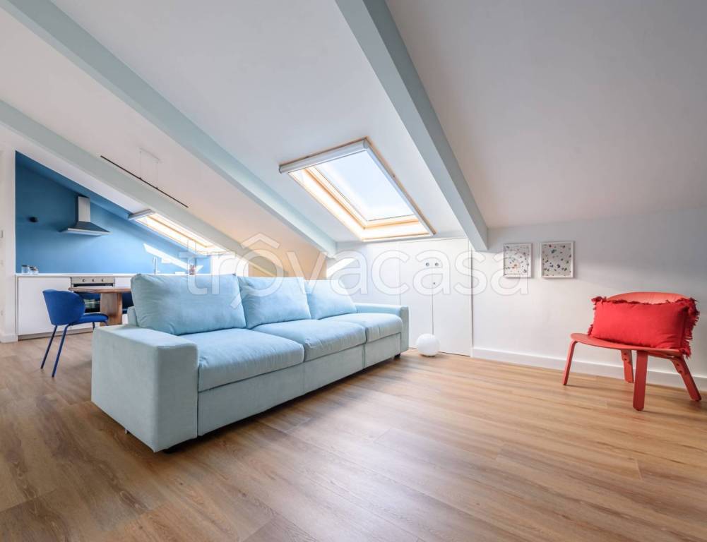 appartamento in affitto a Napoli