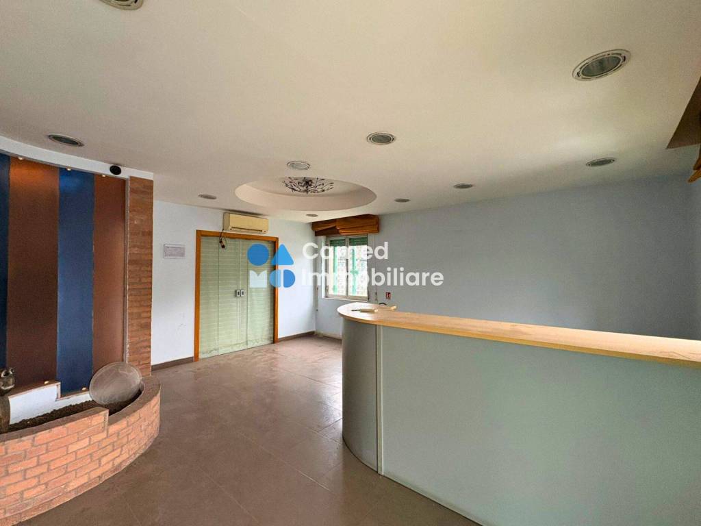 ufficio in affitto a Napoli in zona Bagnoli