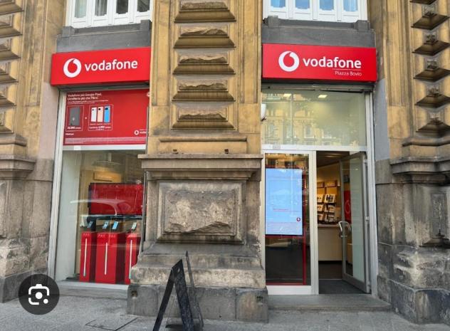 negozio in affitto a Napoli