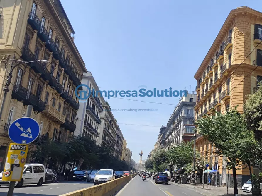 ufficio in affitto a Napoli in zona Pendino / San Giuseppe