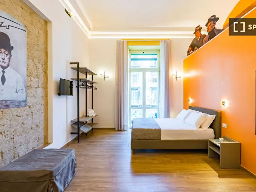 appartamento in affitto a Napoli in zona Stella